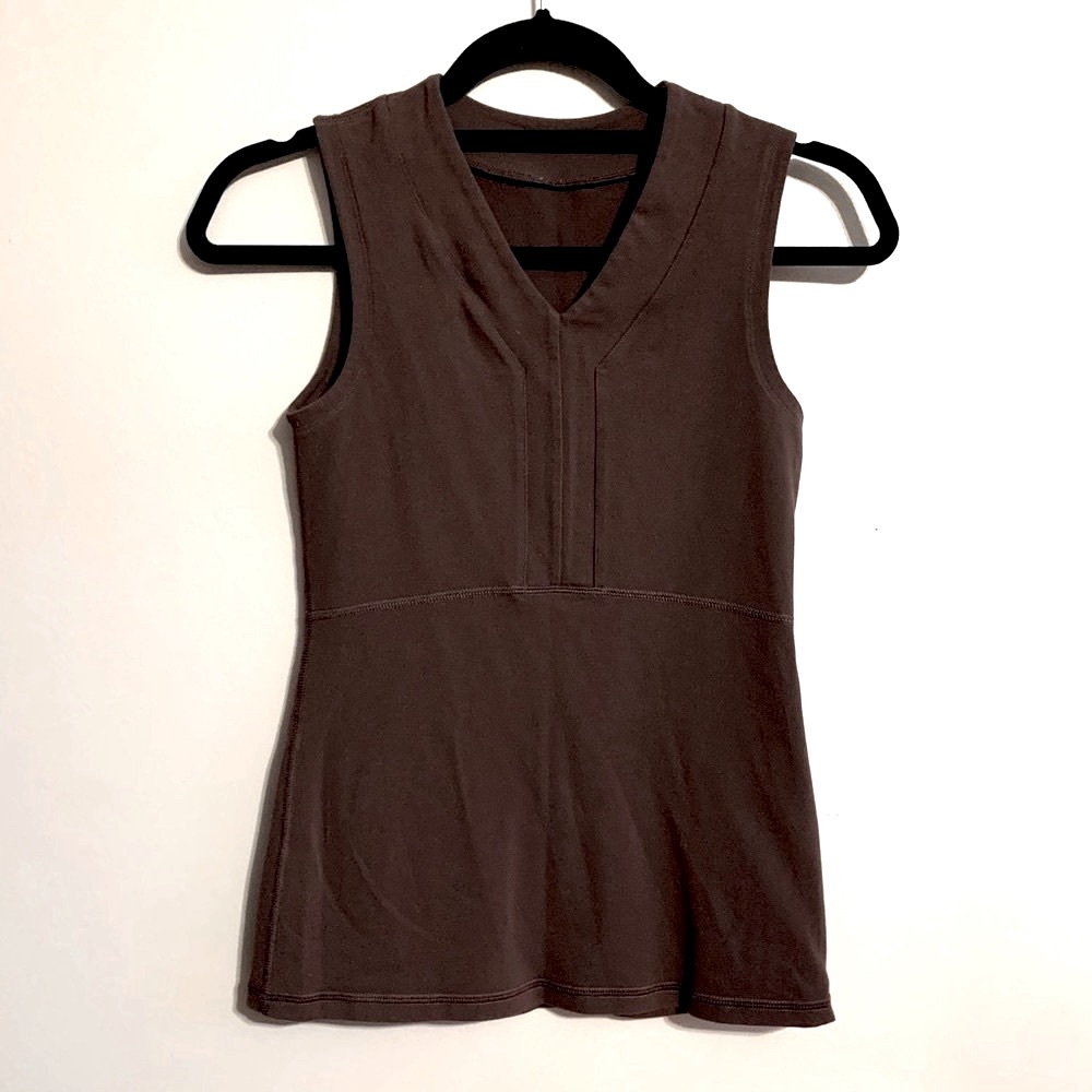 Lululemon brown sleeveless V neck shirt